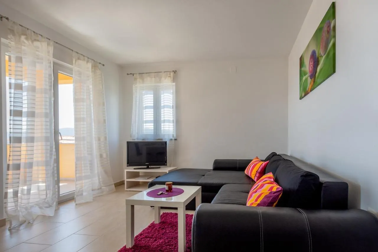 Apartments Quarnero Rabac